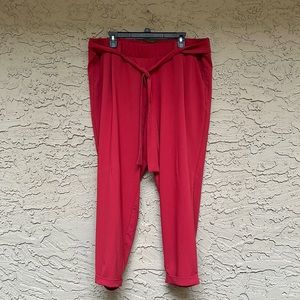 Torrid Cropped Dress Pants w/belt